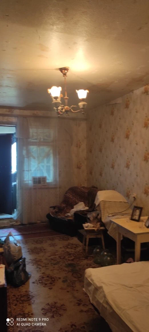 продам 3 комнатную квартиру  Одесская с/м Класс