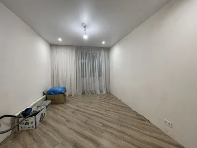 3 к  квартира 113 м² з 2 балконами , ремонт 90%, окремі 3 сп