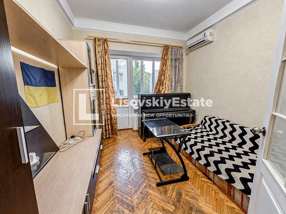 Квартира. Київ, Велика Васильківська вул. (Червоноармійська)