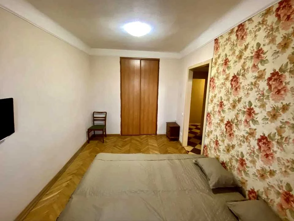 Квартира. Київ, Вацлава Гавела бульв. (Івана Лепсе)