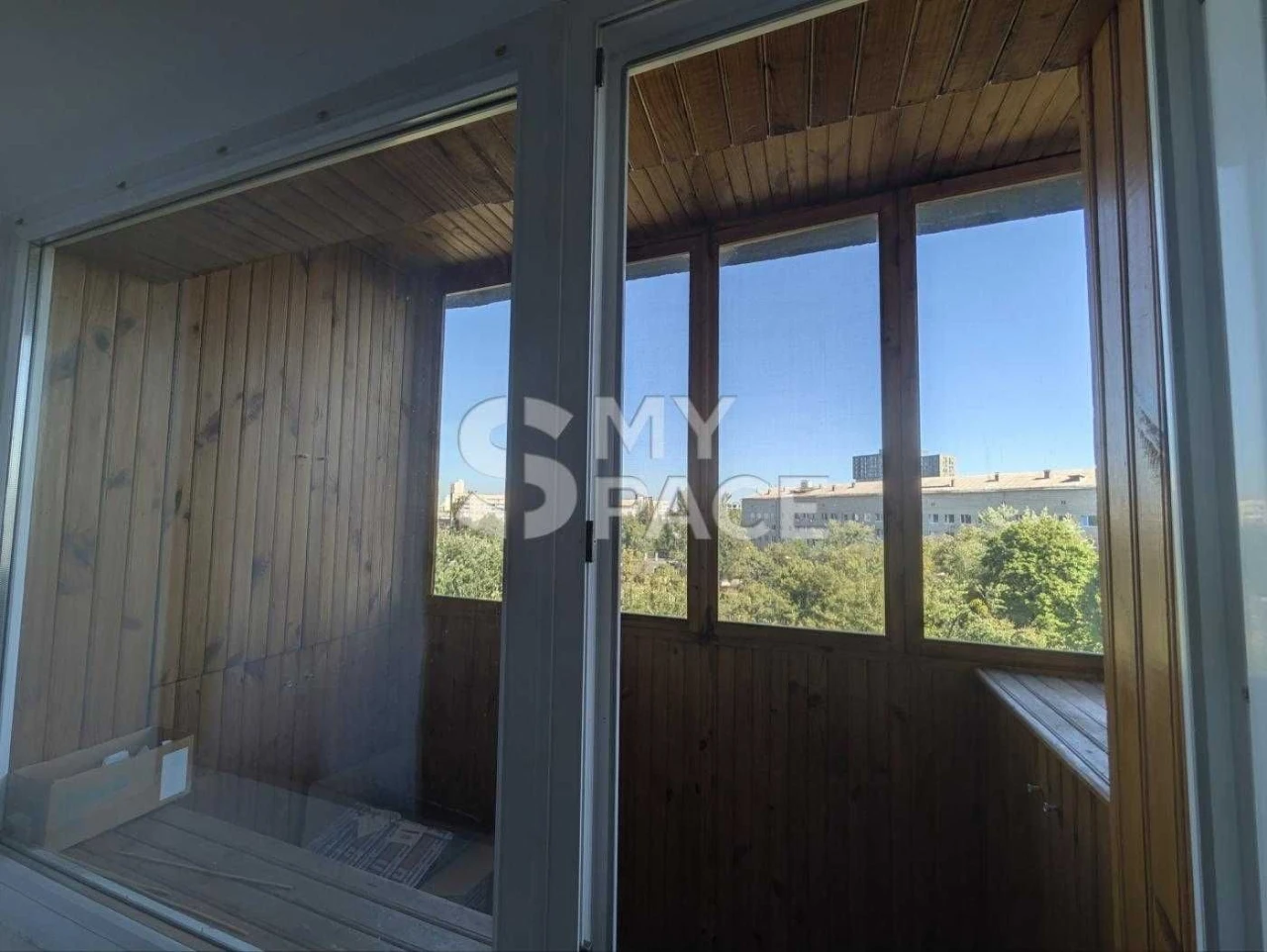 Продаж 3-кімнатної квартири, Харківське шосе, 21/6