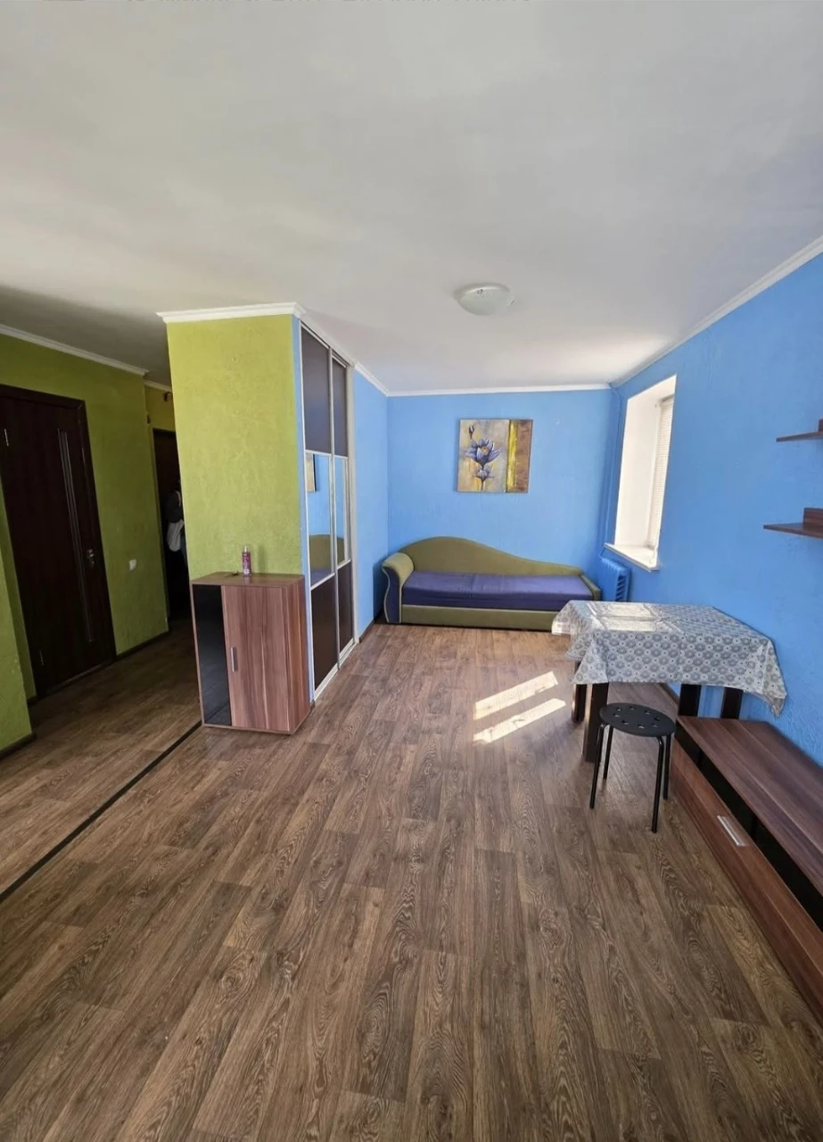 Продаж 1кім.квартири. 2 Слобідська.
