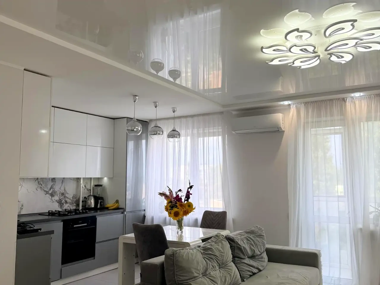 Продаж квартири 3-кімн. 68 м² 6/9 пов.