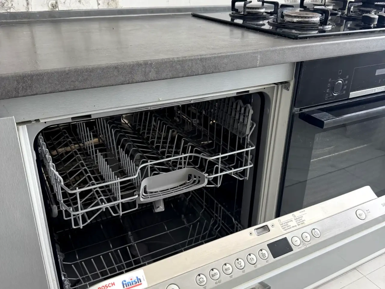 Продаж квартири 3-кімн. 68 м² 6/9 пов.