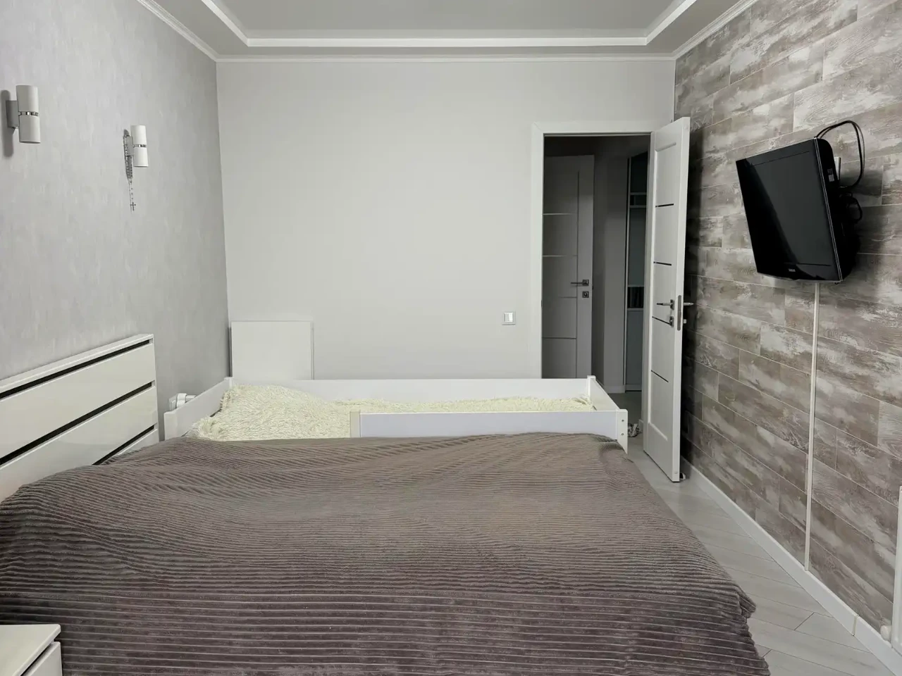 Продаж квартири 3-кімн. 68 м² 6/9 пов.