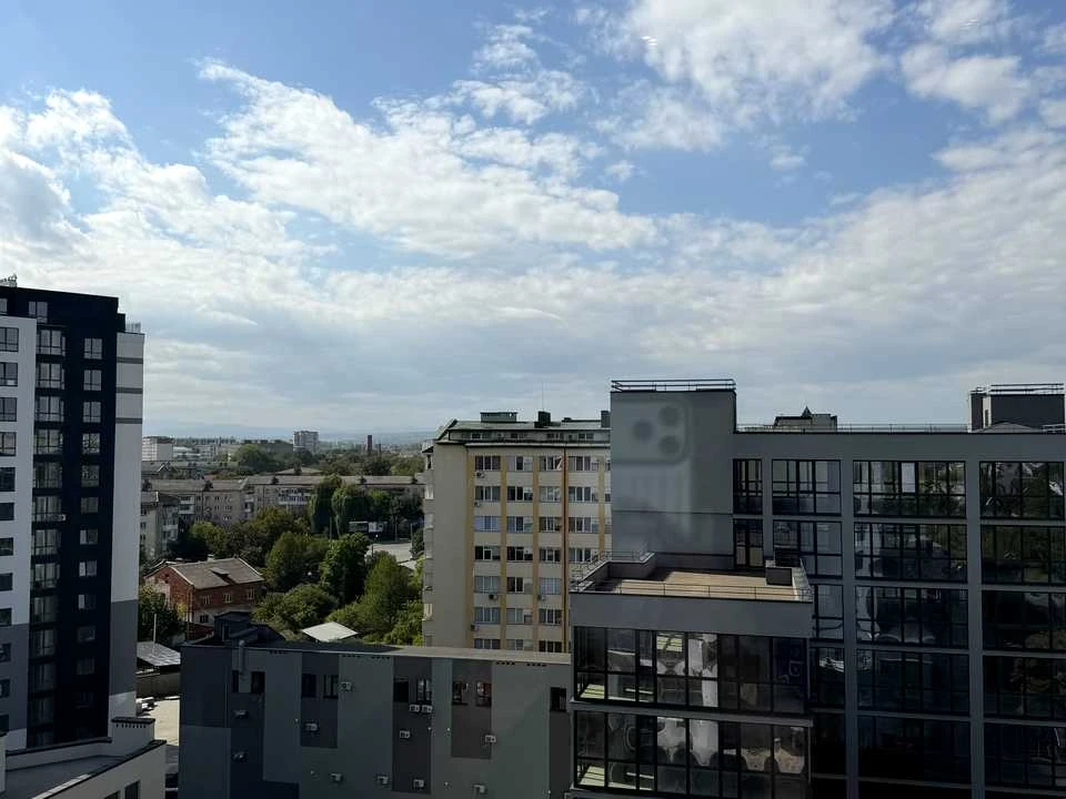 Квартира. Івано-Франківськ, Княгинин вул.