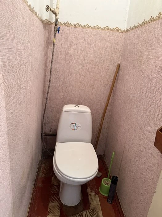 Продаж 2-км в цеглі! Район Ж/д вокзалу!