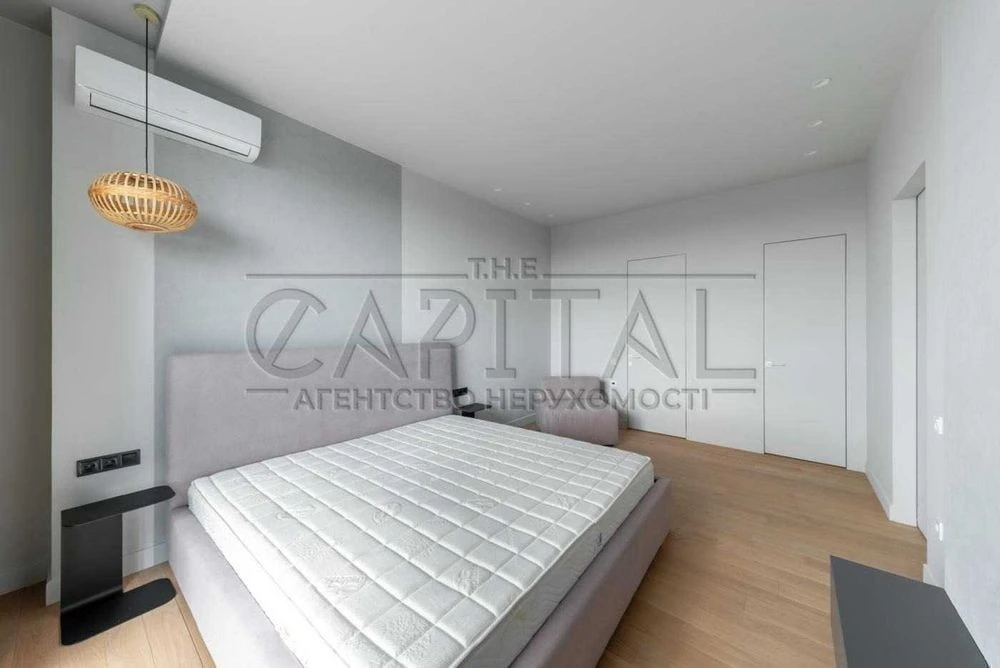 For sale / Apartment / 81 m2 / Residential complex Yaroslaviv Grad / Shevchenkivsk