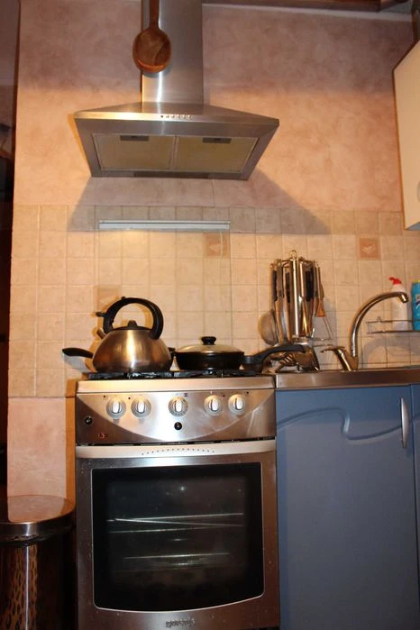 Renovated and furnished 2-room apartment for sale, 3/5, Kirpych