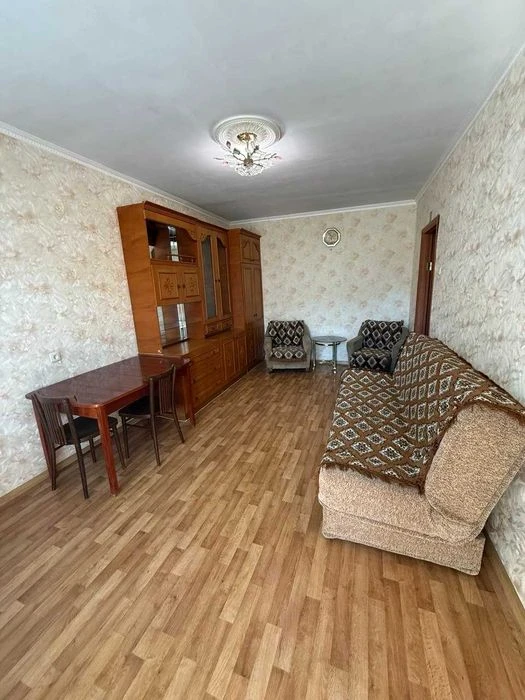 Продам 2-х ком. квартиру Вильямса/Королева в хорошем состоян