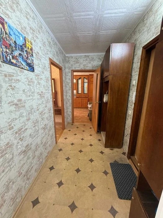 Продам 2-х ком. квартиру Вильямса/Королева в хорошем состоян