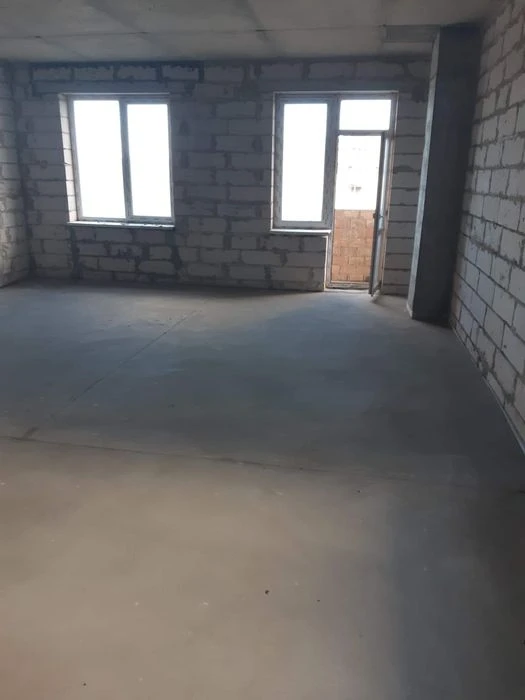 Срочно продажа квартиры 3 комната 90 м2м