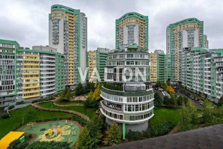 Продаж 2-к квартири вул. Вишгородська 45