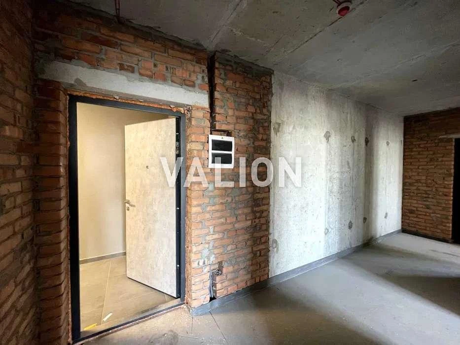 Продаж 2-к квартири вул. Вишгородська 45