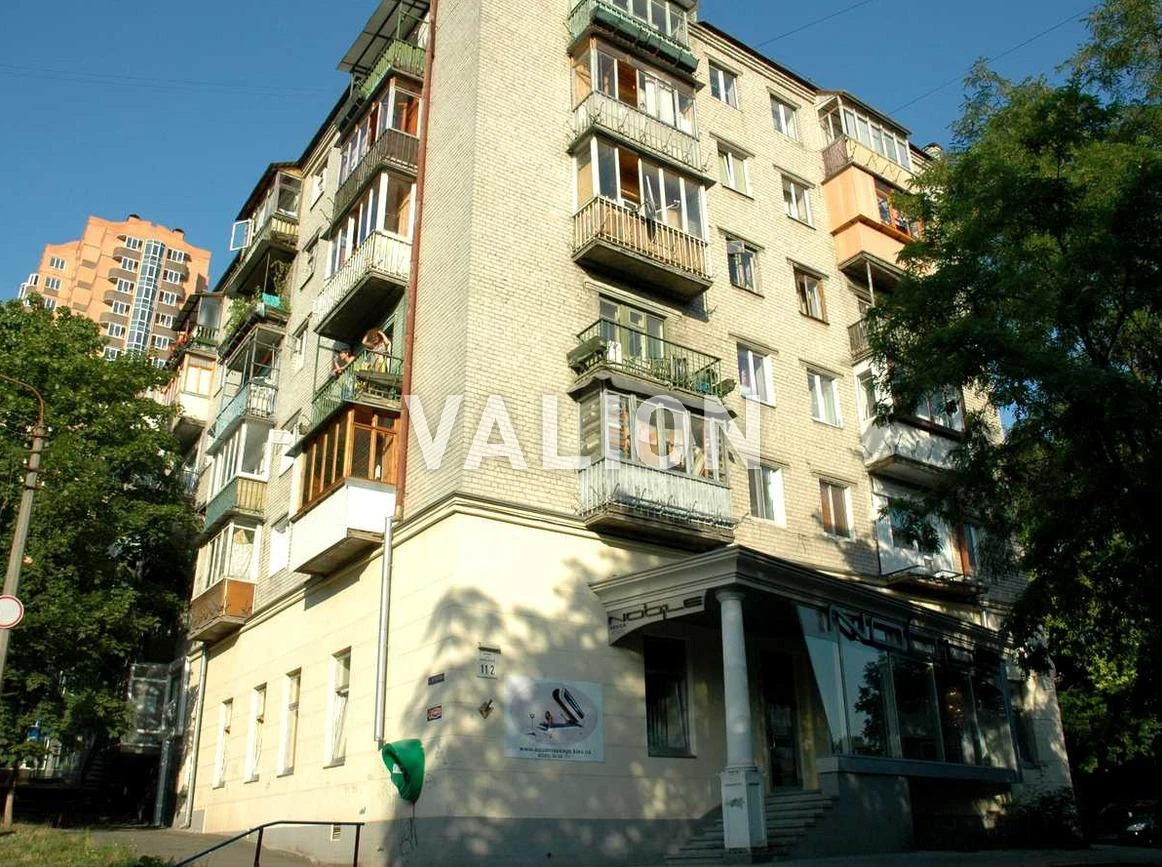 Продаж,без %: 1-кімнатна квартира-студія 30м2 на 3 поверсі/5