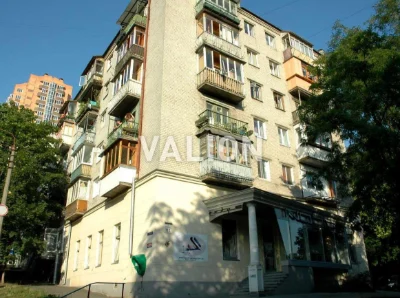 Продаж,без %: 1-кімнатна квартира-студія 30м2 на 3 поверсі/5