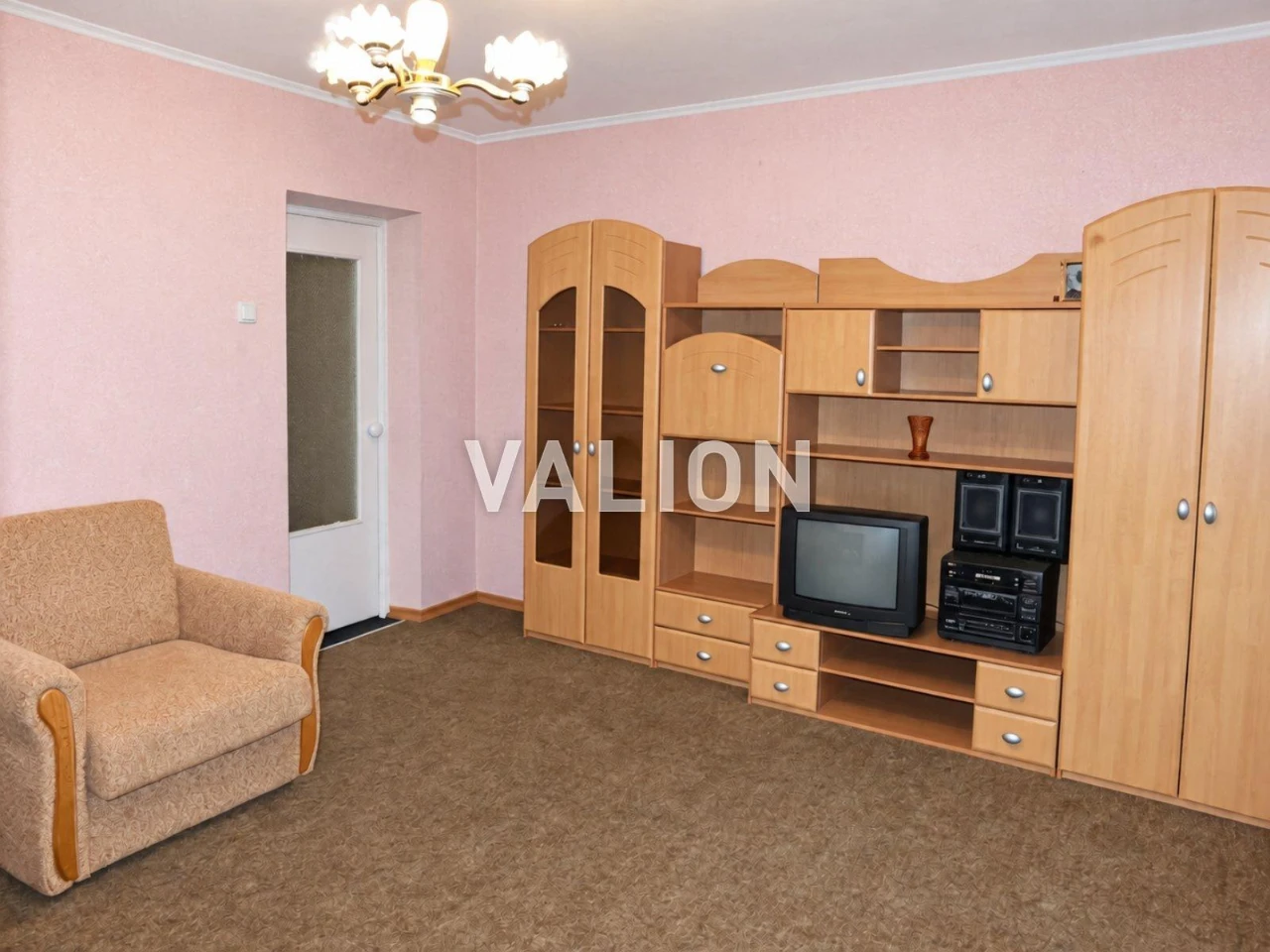 Без % продаж 2-кімнатна квартира по просп. Леся Курбаса, 1-Б
