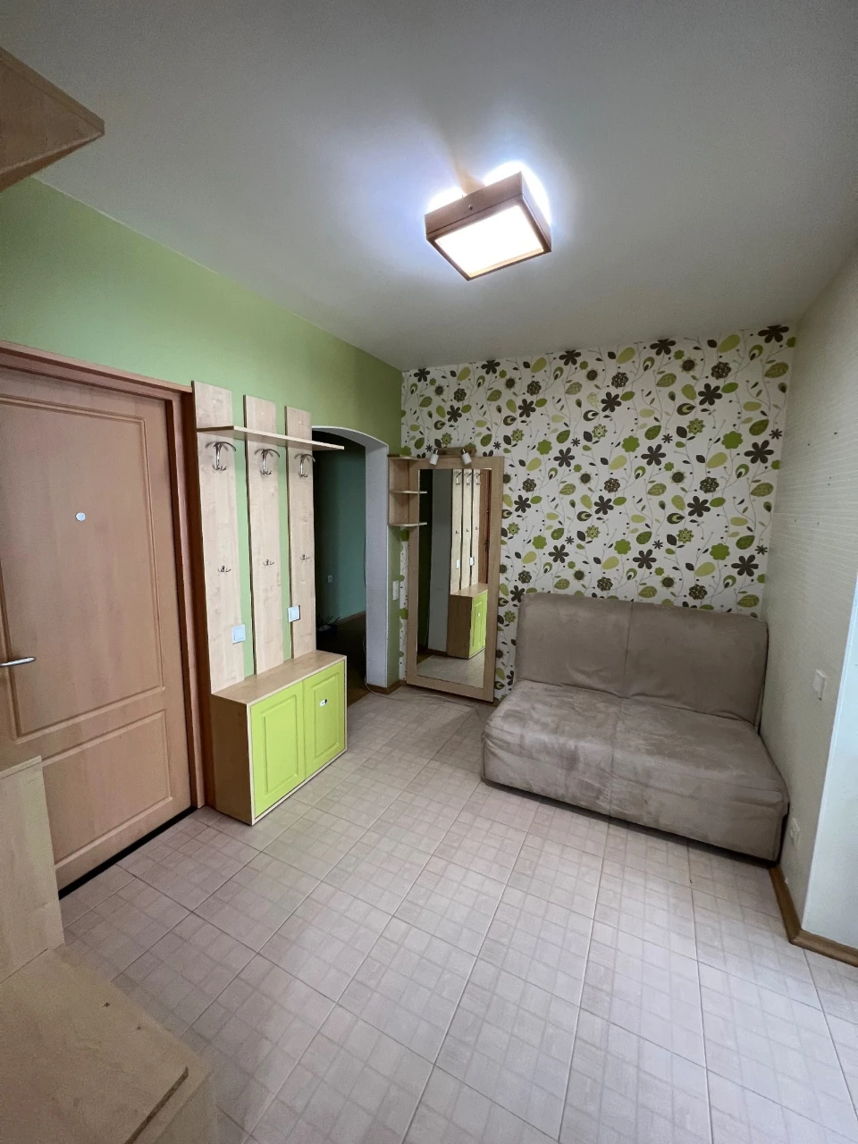 Оренда 2 - кімн. квартири - 75м2, Виноградар (Правди 31А)