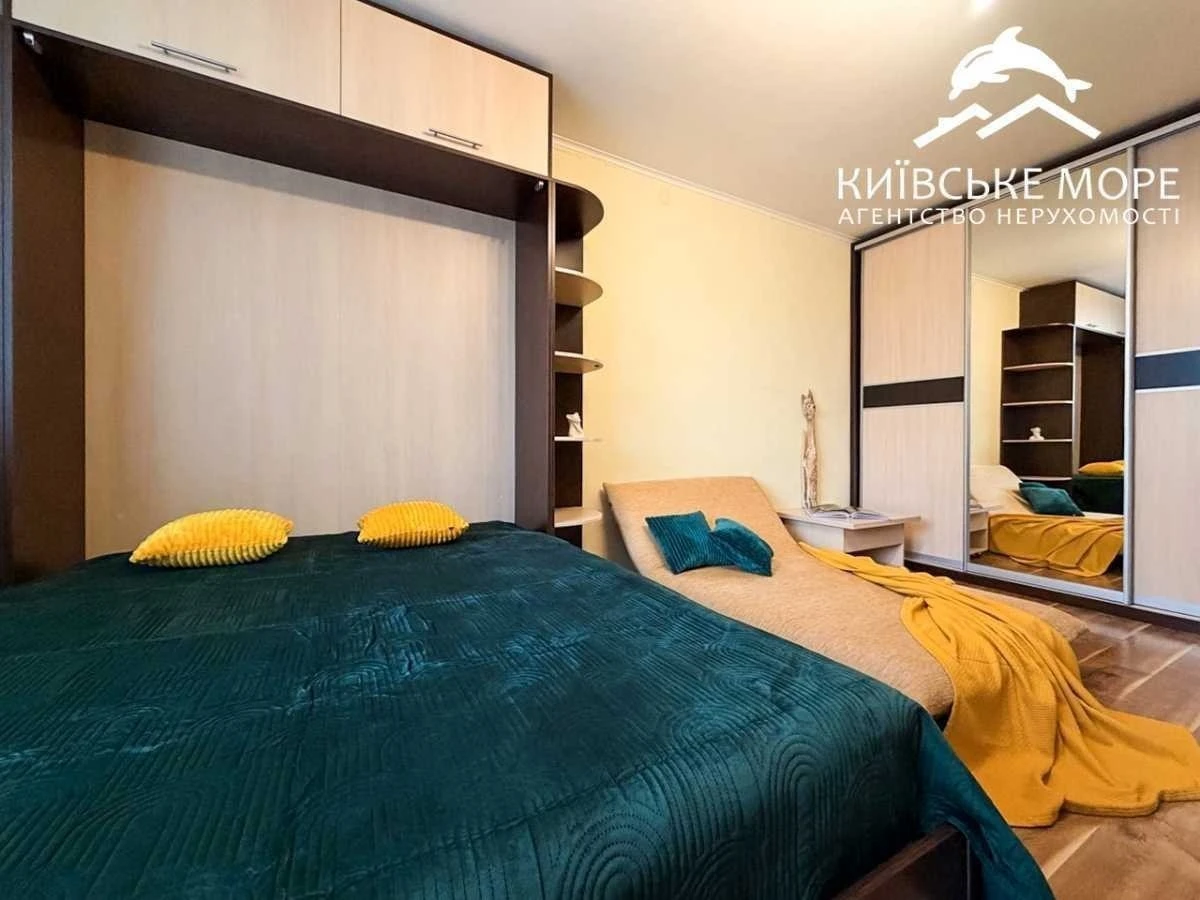 1-room apartment for sale 52 m², Voskresenska St., 12A
