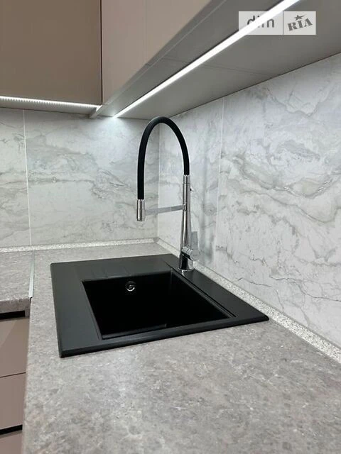 Sale of 1-room apartment 42 sq. m on Naberezhno-Rybalskaya street