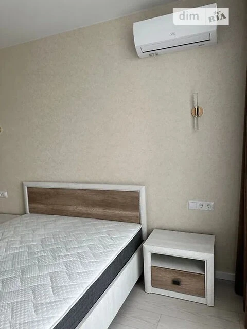 Sale of 1-room apartment 42 sq. m on Naberezhno-Rybalskaya street