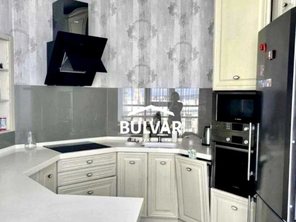 Apartment. Kharkiv, Bannyi Lane.
