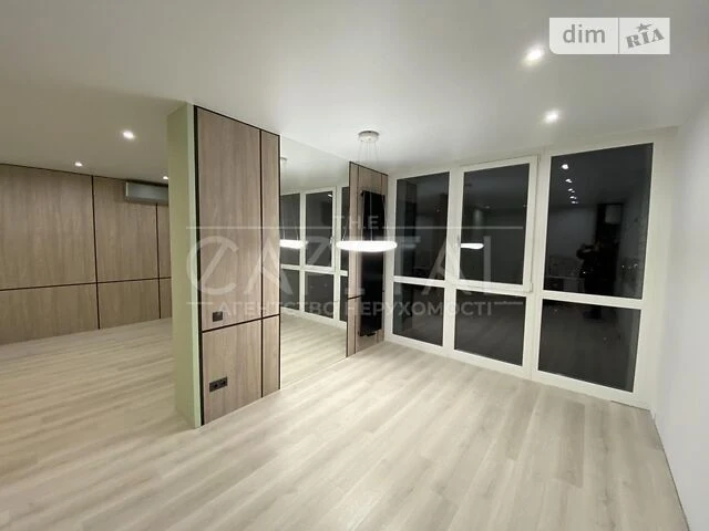 Продажа 3к квартиры 94 кв. м по ул. Героев полка АЗОВ 8 • ID
