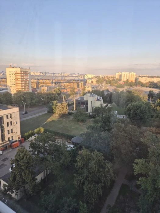 For sale: 1-room apartment with improved layout on Molochnaya Street.