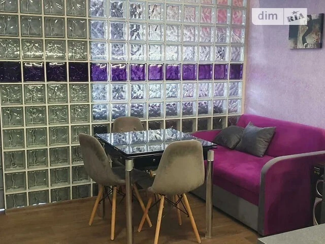 Sale of 1-room apartment 39 sq. m. on Mykhaylo Maksymovycha St. 24B
