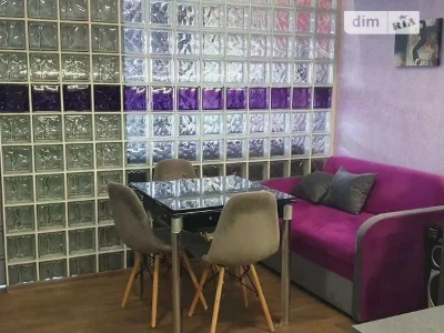 Sale of 1-room apartment 39 sq. m. on Mykhaylo Maksymovycha St. 24B