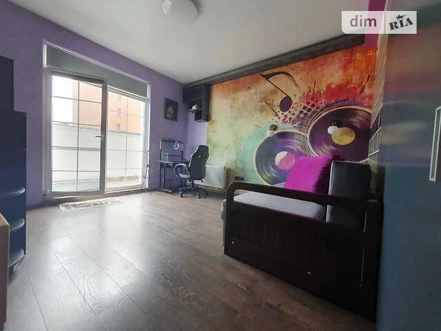 Sale of 1-room apartment 39 sq. m. on Mykhaylo Maksymovycha St. 24B