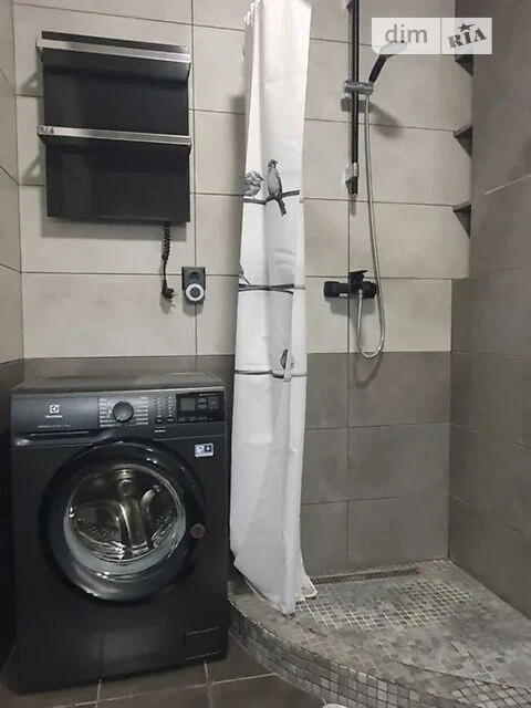Sale of 1-room apartment 39 sq. m. on Mykhaylo Maksymovycha St. 24B