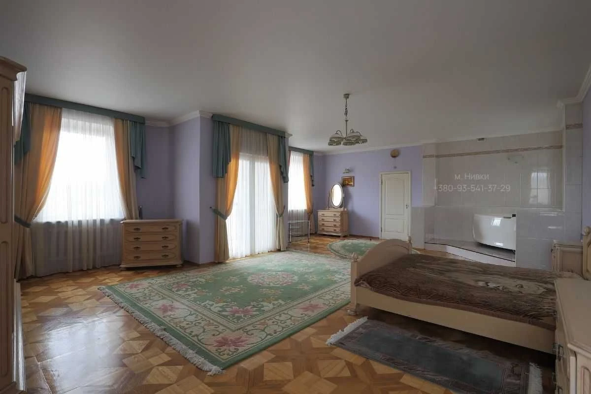 УНІВЕРСАЛЬНІЙ БУДИНОК 955 кв.м біля м. Нивки *Від власника