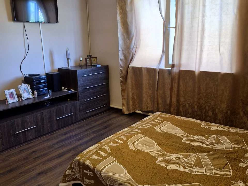 Будинок. Дніпро, пер. Райниса