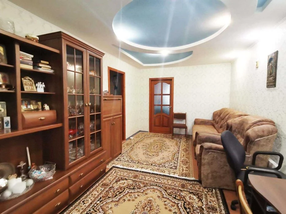 Продаж 3-кімнатної квартири в Шевченківському районі