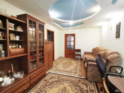 Продаж 3-кімнатної квартири в Шевченківському районі
