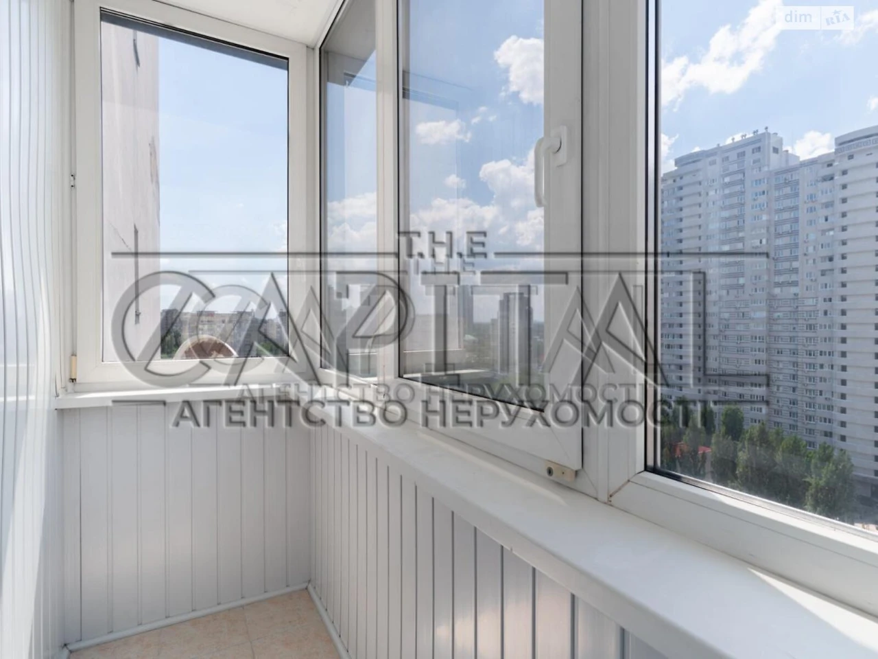 Продаж Квартира Лівобережний Масив