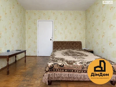 Продаж Квартира Харківський Масив