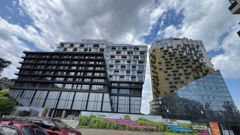 Паркинг с кладовкой ЖК Айтаун ITown