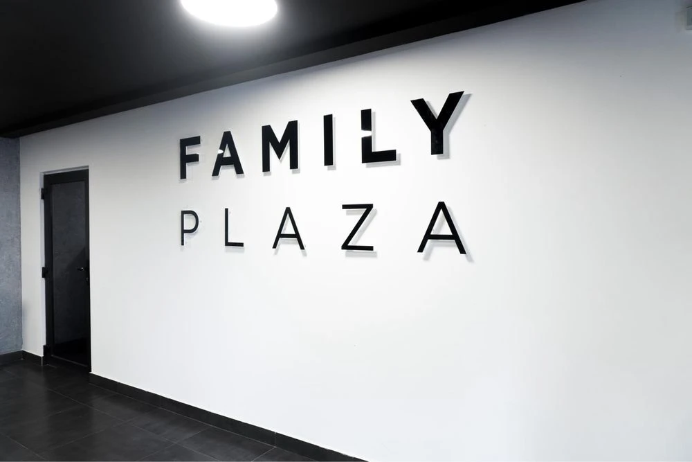 Центр! Продаж паркомісця в підземному паркінгу ЖК Family Pla