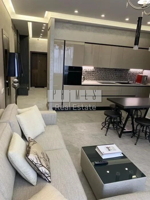 For sale / 2-room apartment / 6th floor / Residential complex "Royal Tower" /