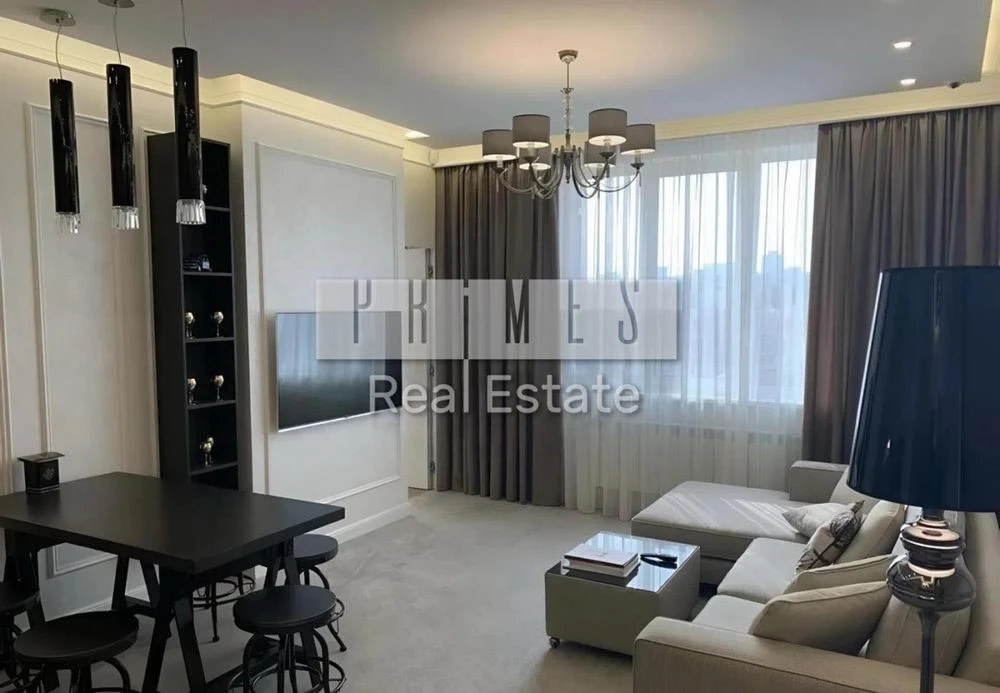 For sale / 2-room apartment / 6th floor / Residential complex "Royal Tower" /