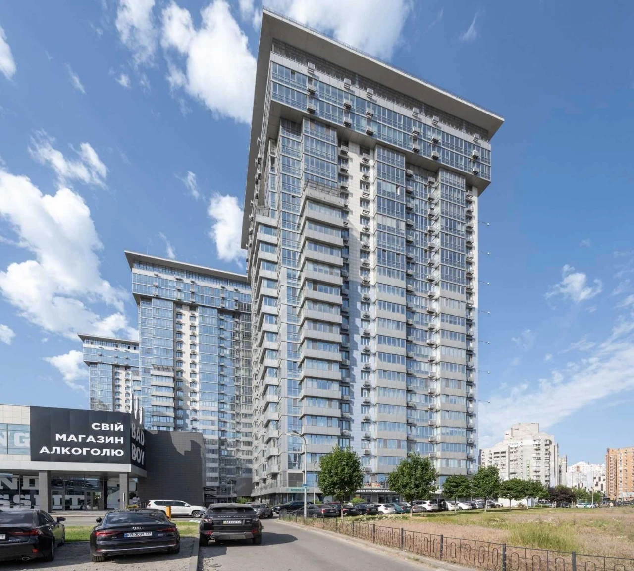 Без комісії! Продаж підземнго паркомісця в ЖК RiverStone, ЖК