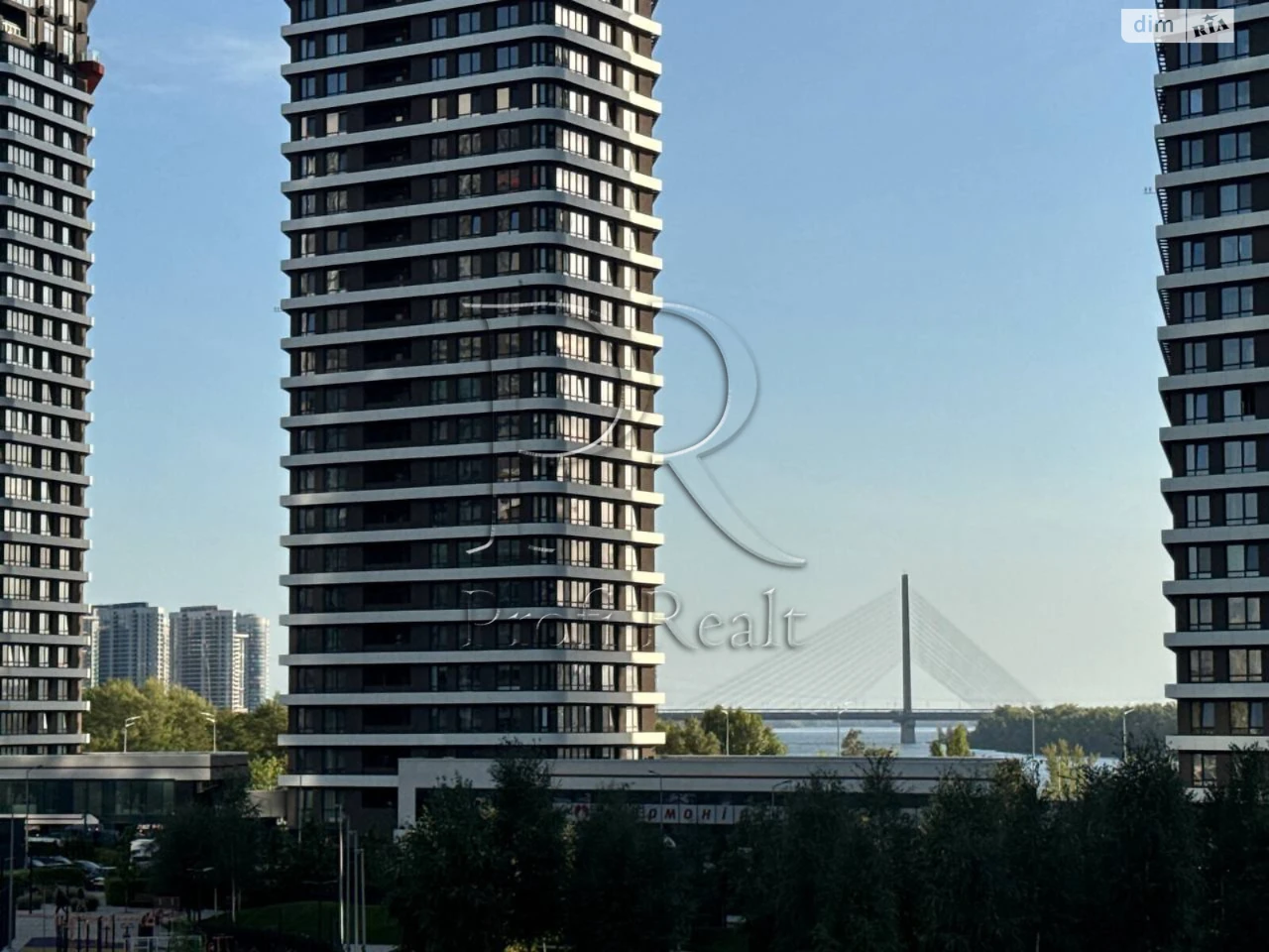 Продаж Квартира Дарницький