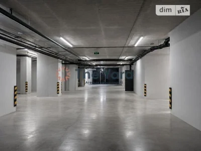 Sale of 4-room apartment 183 sq. m. on Staronavodnytska Street 42/44,