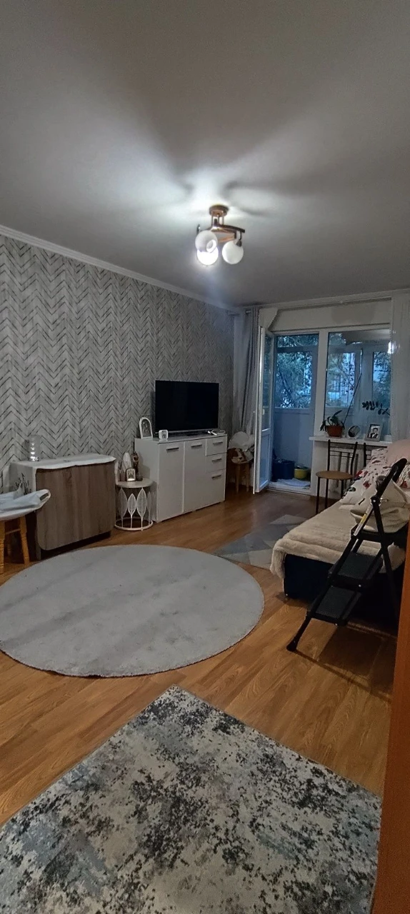 Продам 1но на Вітрука
