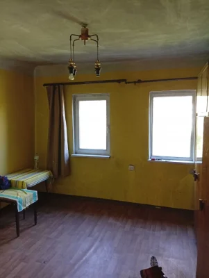 Продам 1/2 будинку на Сортировці