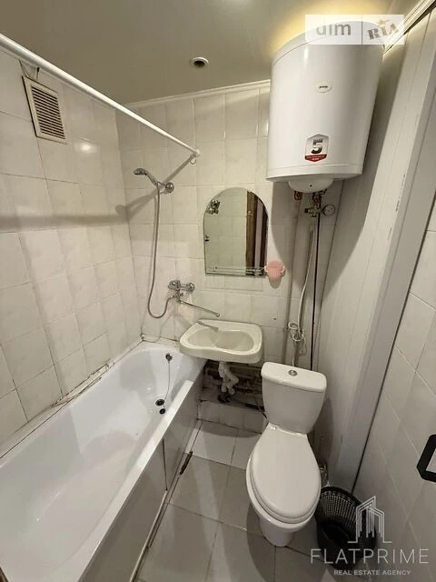 Sale of 1-room apartment 35.6 sq. m. on Mykhayla Kotelnikova St. 8