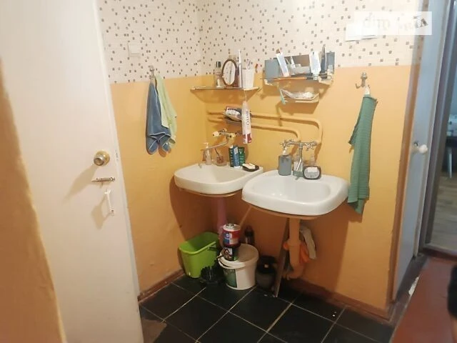 Продажа: комнаты 13 кв. м по ул. Автозаводская 25В • ID 34582