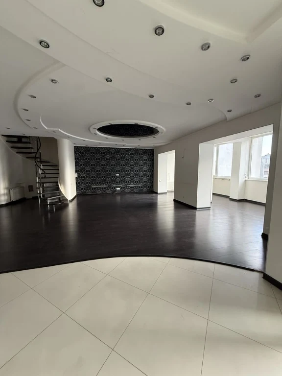 4-комнатная 180 м² на 2 уровнях — свой дом в городе под ремо